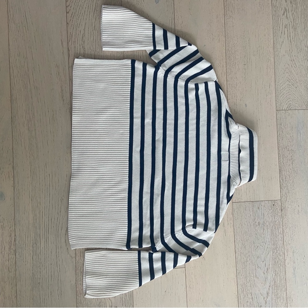Gap Oversized Striped Cotton Turtleneck Sweater Medium Navy Ecru Breton EUC - Picture 3 of 7